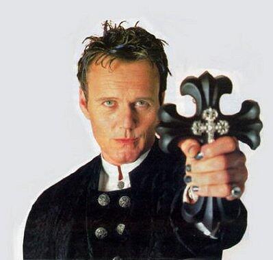 Giles · Actors